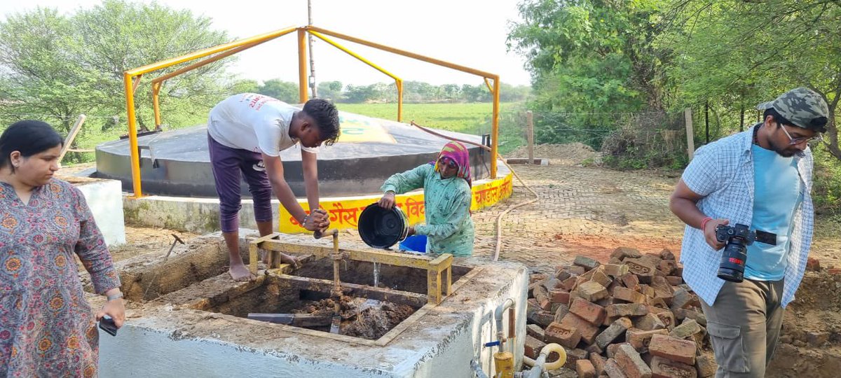 #SwachhataHiSeva <a href="/CMOfficeUP/">CM Office, GoUP</a> <a href="/PMOIndia/">PMO India</a> <a href="/SBMGUP2/">Swachh Bharat Mission (Grameen), Uttar Pradesh</a> @apcuttarpradesh गोवर्धन अलीगढ़