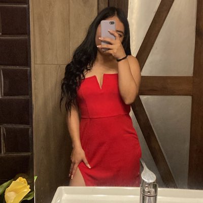elizabethros51's tweet photo. #NuevaFotoDePerfil https://t.co/SFd9pkk7xw