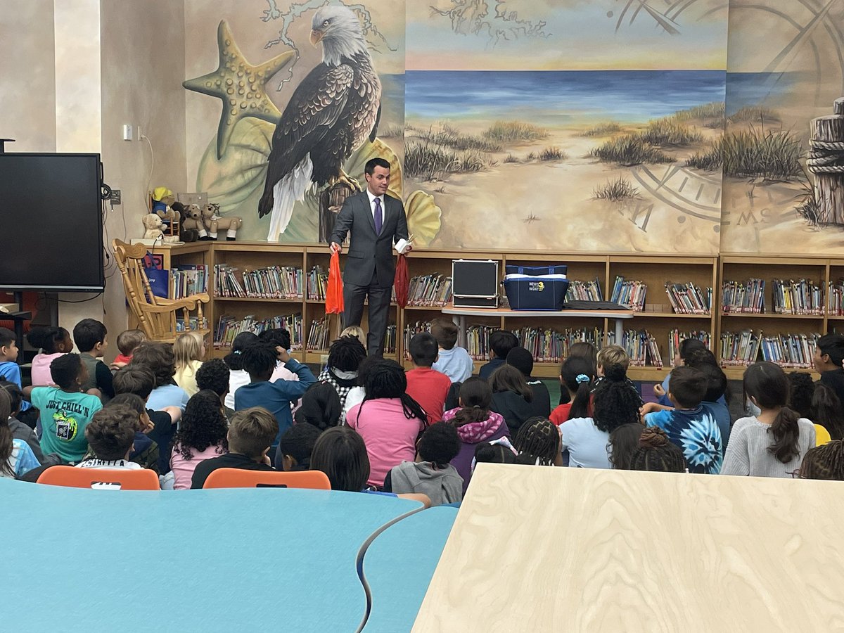 Stephanie Marshall tweet media