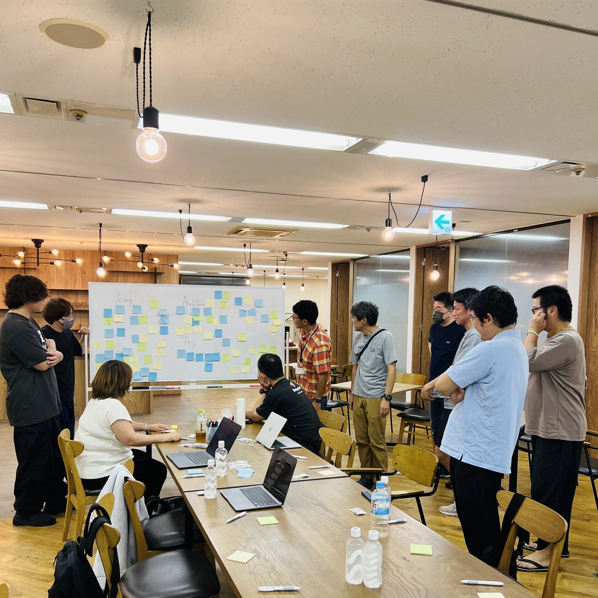 ogomr's tweet photo. 大阪Ruby会議03のふりかえりは、たくさんのいいねと感謝が出ています。

来年で20周年のRuby関西は春に祝いと花見の企画が面白そうです。

#osrb03
#rubykansai https://t.co/q1V2Qeb6T6