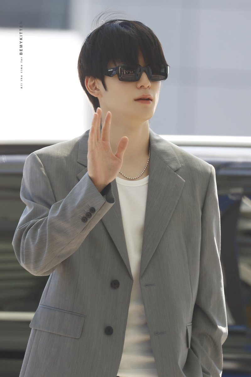 230922 ICN
재현이 썬구리 멋쨍이 귀염둥이 고양이 ˊo̴̶̷̤.̮o̴̶̷̤ˋ
#재현 #JAEHYUN #ジェヒョン #윤오
 #NCT127 #NCT