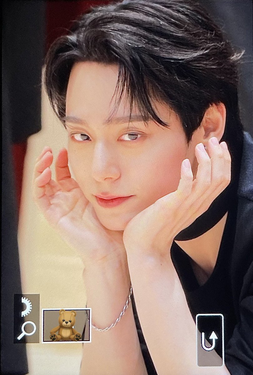 MacaronNounours's tweet photo. 230927 #원어스 #환웅 #ONEUS #HWANWOONG https://t.co/zHuzA0CG3M