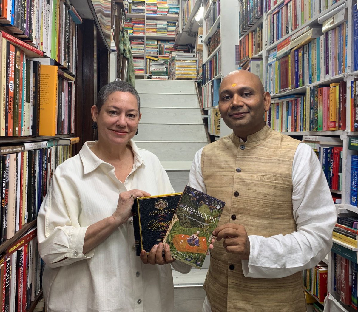 JennMora's tweet photo. Going to miss Delhi and knowing that  @Bahrisons_books is just a hop, skip, and a jump away.  Stocking up with just a  few  more titles by @abhay before we leave. https://t.co/43ywyfLHLp