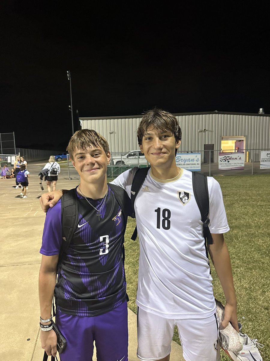 tylercbryan2025's tweet photo. Great Game last night against a tough opponent. Wish you best of luck @colbinluallen with the rest of your season! https://t.co/cHQBAJhS4L