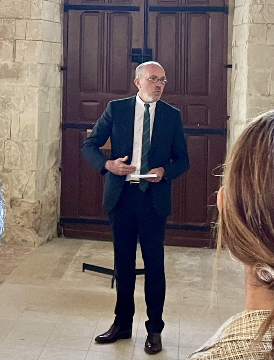 o2lachapelle's tweet photo. Inauguration @trouans ⁦de⁩ l’expérimentation “volant-d’inertie” avec le @SDEA : tester en situation réelle un procédé permettant de stocker et restituer de l’énergie sur le réseau = limiter les baisses de tension en bout de ligne rurale ! ⁦⁦@chrispatrois⁩ @levisys https://t.co/j7cL5TQCIe