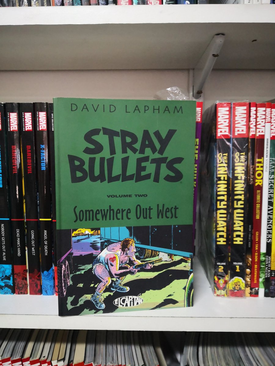 Ropencho's tweet image. David Lapham Stray Bullet TP en ingles #comics #straybullets