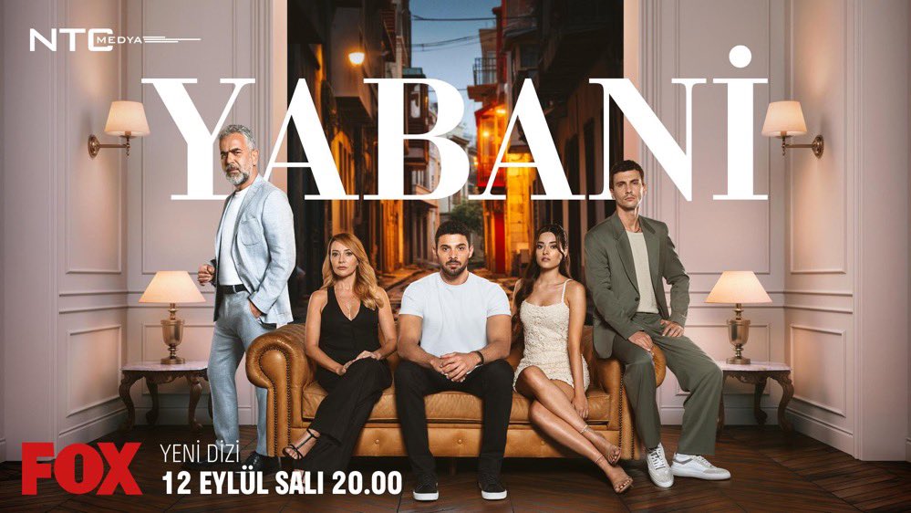 Dtv_ar's tweet photo. قصة المسلسل عن طفل تم اختطافه من لما كان صغير و كبر بدون عائله، المسلسل له ٣ حلقات نازل و احداثه لحد الان : 
- الحلقه الاولى يعرف منو عائلته 
- الحلقه الثانيه يجتمع ب عائلته 
- الحلقه الثالثه يعرف منو الي خطفه 

اقسم بالله ان هذي احداث مسلسل تركي 
#Yabani https://t.co/gH2DX0PDm0