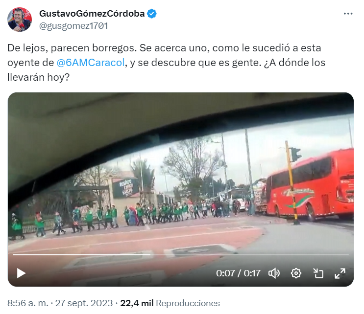 ecoaneko's tweet photo. Repugnante el racismo y clasismo de la prensa tradicional y rancia de este país. Vamos a exponerlos a todos. #CaracolMiente https://t.co/p0UZ03NpU6