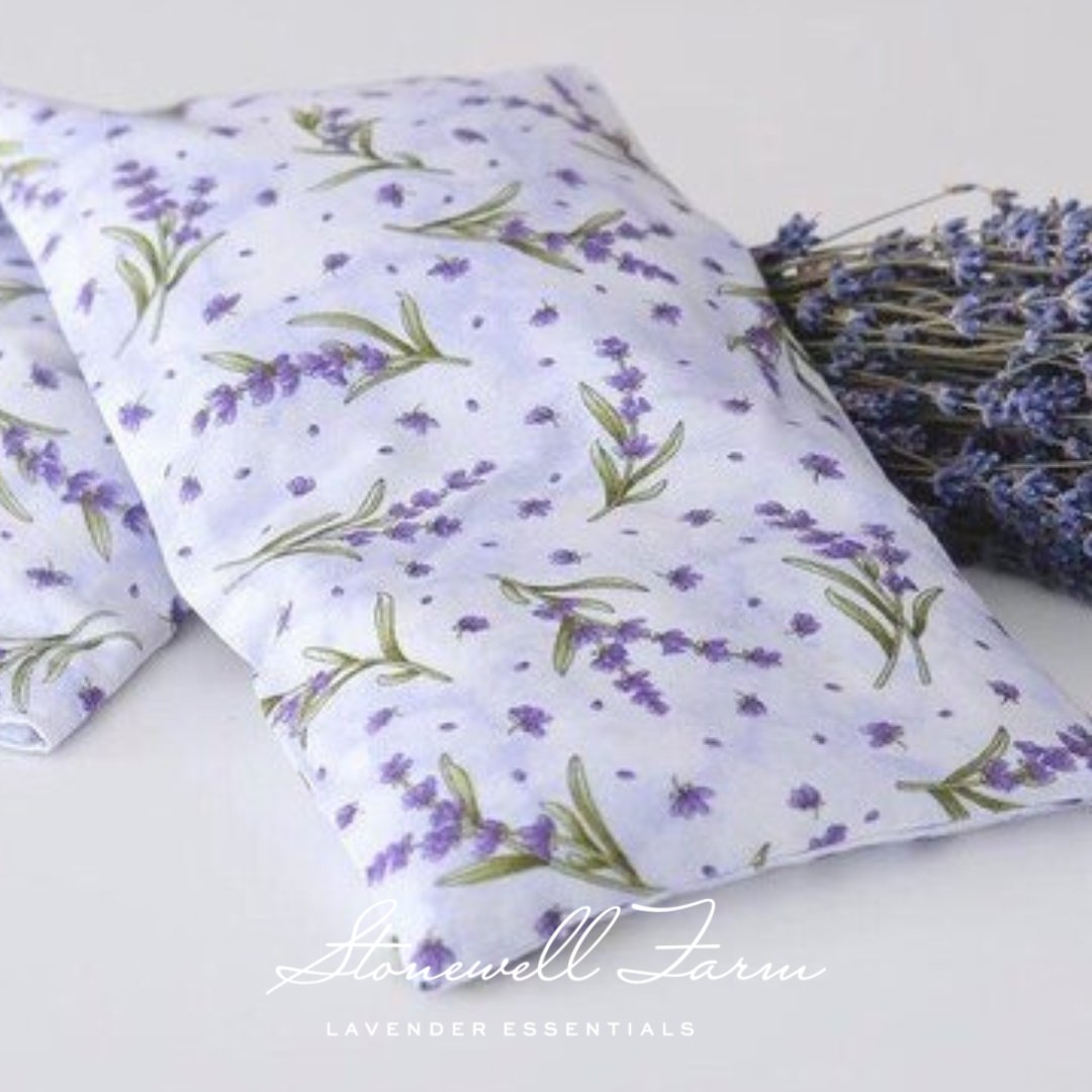 FarmStonewell's tweet photo. Our pretty hand-made neck roll is filled with organic buckwheat seed and French lavender buds, that when heated in a microwave will soothe your tight muscles. The 100% cotton cover is removable for occasional washing.

Shop our online store 
https://t.co/B0iYT5CD6E https://t.co/WwSXolI7NF