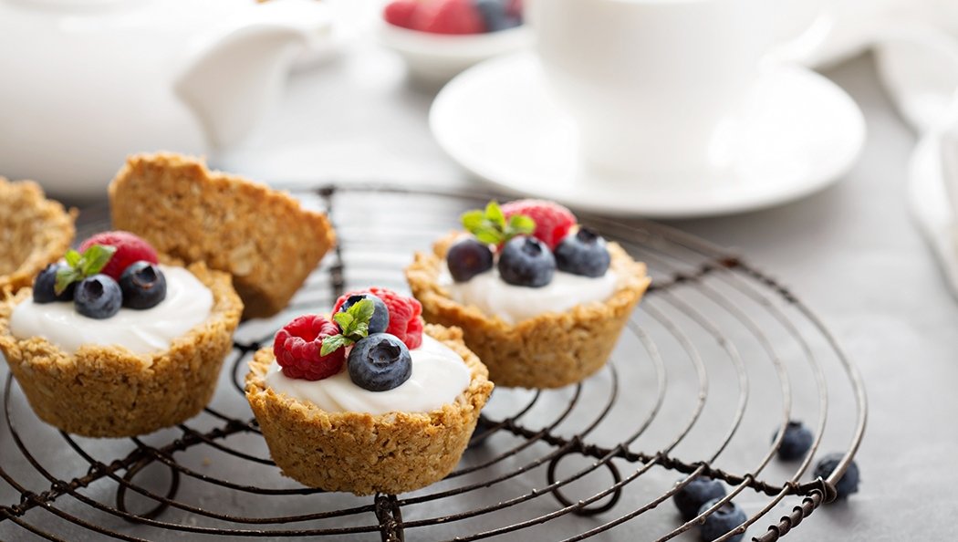 YourFoodStoryON's tweet photo. Made with Ontario grain oats, yogurt, and topped with sweet berries. These granola cups are the perfect snack. π«π
=> https://t.co/tlU0Ith6QX #WhatsYourFoodStory #GoodInEveryGrain #OntarioGrains #Oats #Granola #GranolaCups #Snack #BreakfastSnack #Foodie #Recipe https://t.co/42DftIuniG
