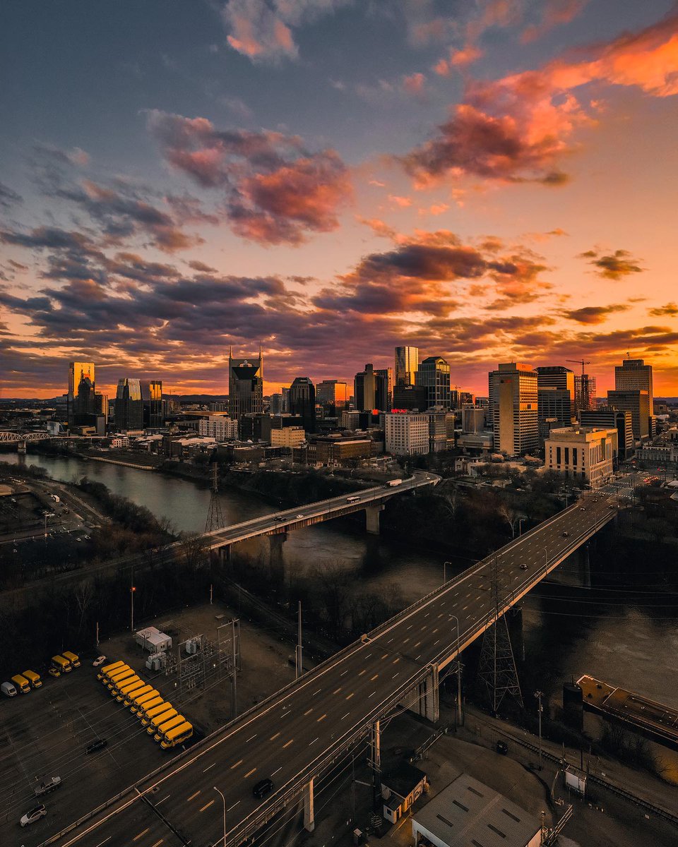 Nashville Tennessee tweet media
