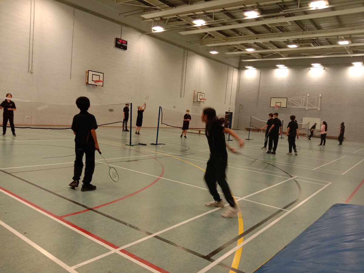 Busy Badminton club tonight!!  🏸🏸🏸💛