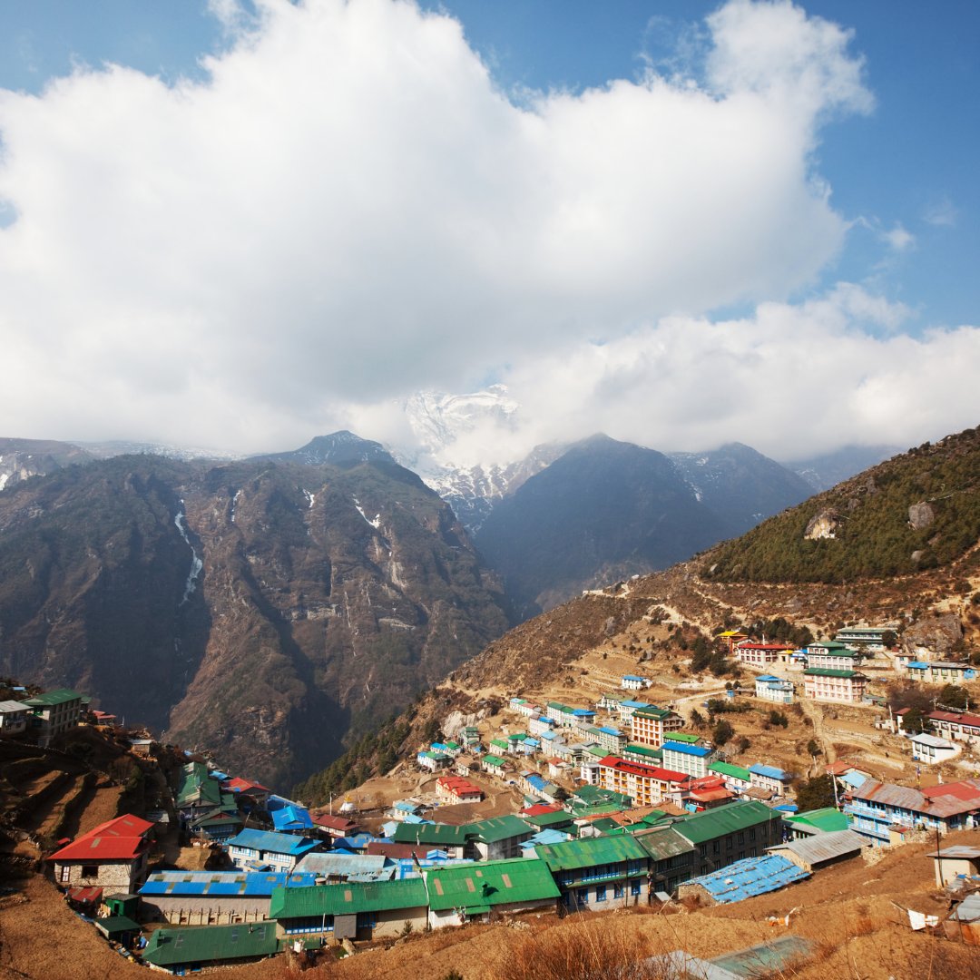 emergencysc's tweet photo. Where have the team reached today? Namche Bazaar Elevation: 3,445 meters. Visit this link to read more; https://t.co/4k87jnHXGi - We really appreciate your support! ππποΈ
#EmergencyServiceChallenge #MountEverest #EverestBaseCamp #Charity https://t.co/JYT2iBt9wg