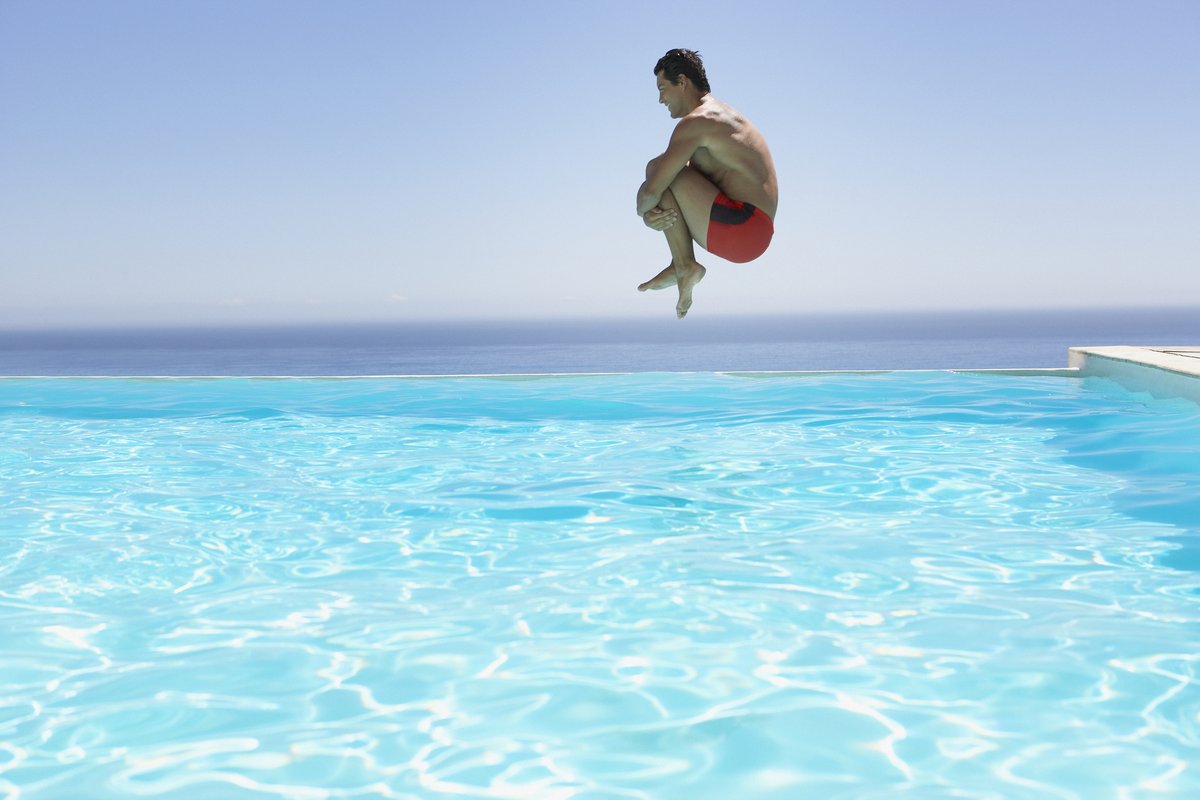 PoolTogetherCA's tweet photo. From choosing the right pool cover to tricks to make your backyard water wise, our newsroom is full of resources to help you save water. Read our blogs: https://t.co/7kJFA64t28 https://t.co/htuSdGThOe