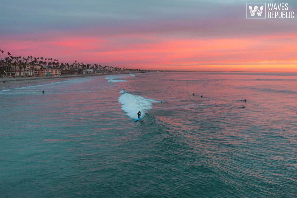 🏄 🏄 #surfing #surfinglife #surfingiseverything #surfingmagazine #surfingphotography #surfingday #surfinggirl #surfingphotos #surfingtime #surfinglifestyle #surfingislife #surfingaustralia #surfingusa #surfingworld #surfingboard #surfingwa #surfingstyle #surfingbali #surfingdog