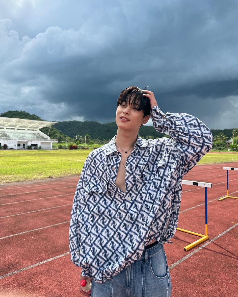 theboyzfolder's tweet photo. https://t.co/3IIcuX35FC