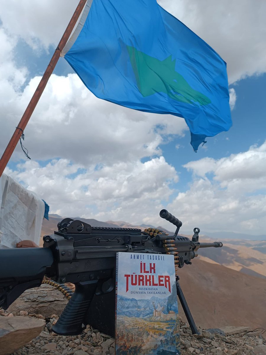 Hakkari Dağlarında görev yapan Özel Harekat polisi kardeşim Atsız Karaca’dan fotoğraf