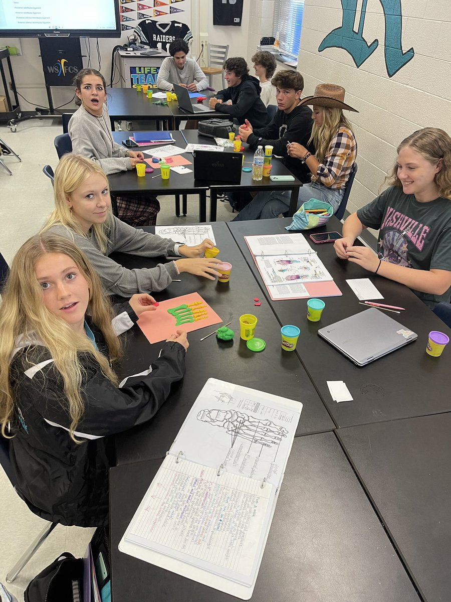 ReaganSportsMed's tweet photo. Some Playdoh fun with Ankle and Foot Models today in Sports Med 2 https://t.co/vhQLmZPCkF