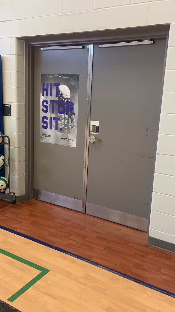 In the gym, we are learning to STOP AND SIT when we get injured. @RowansLaw @wrdsb #rowanslawday #concussionawarenessweek #symptomawareness #safetyfirst @JSTwrdsb @opheacanada