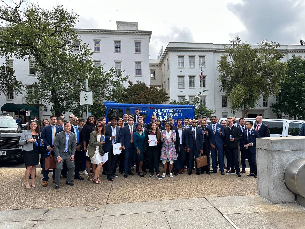 kelsey driscoll tweet media