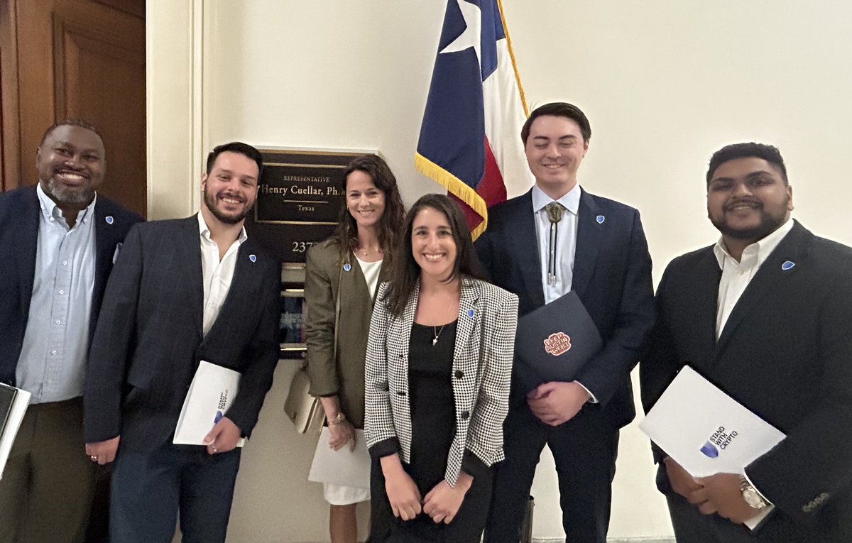 kelsey driscoll tweet media