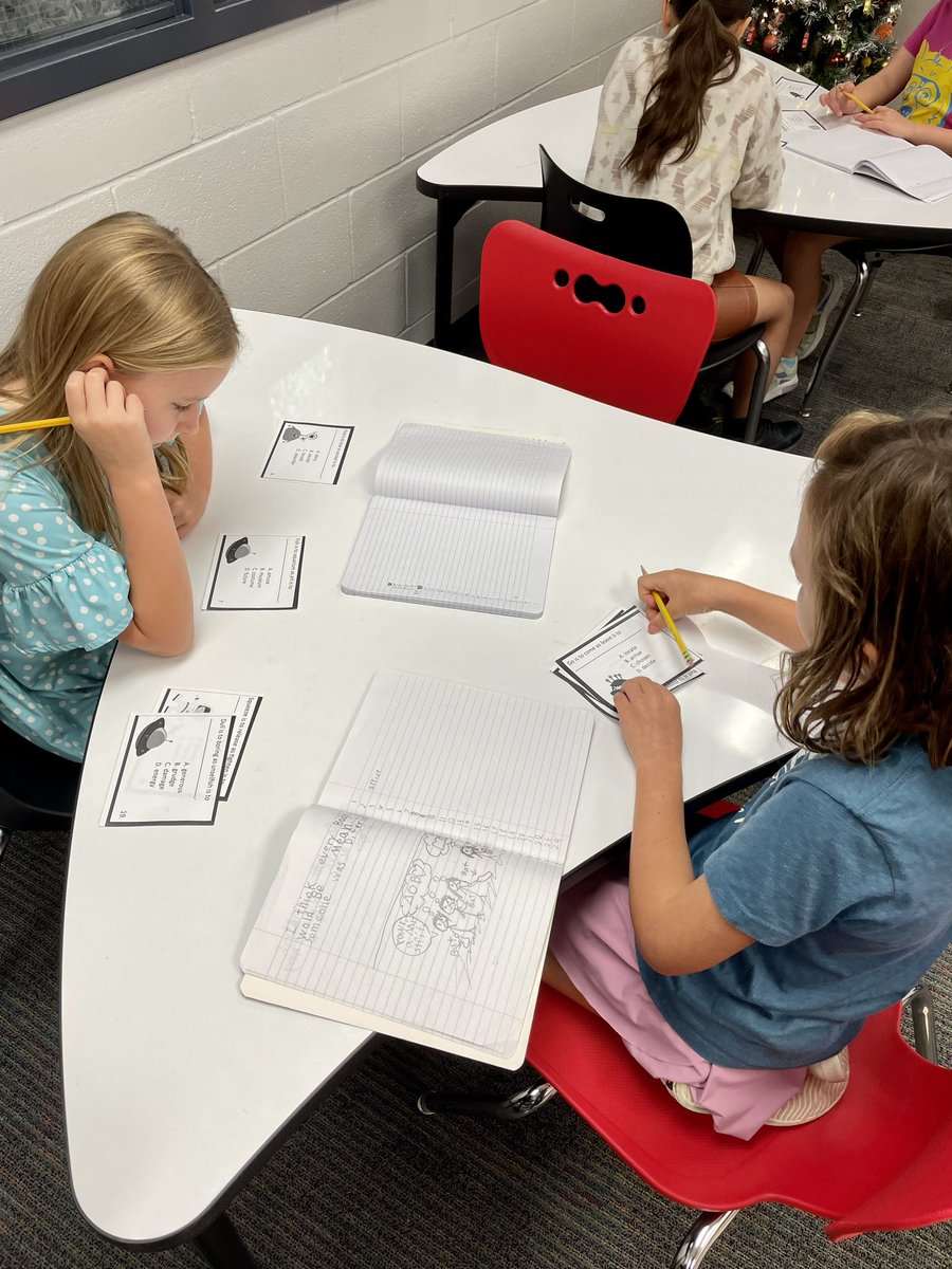 HumbleISD_WHE_GT (@whe_gt) on Twitter photo Introducing analogies to these bright learners! The kids loved figuring out these puzzles. <a href="/HumbleISD_WHE/">Woodland Hills Elementary</a> Introducing analogies to these bright learners! The kids loved figuring out these puzzles. <a href="/HumbleISD_WHE/">Woodland Hills Elementary</a>