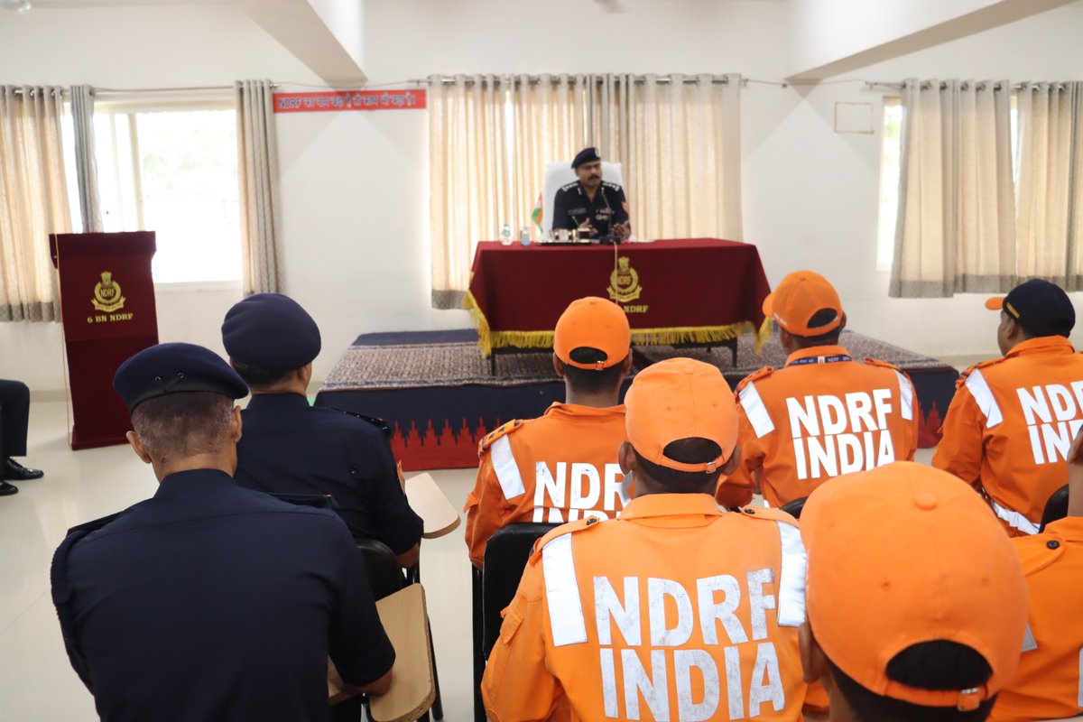 06NDRF's tweet photo. #27.09.23
♦️Opening ceremony of Inter Bn CSSR &amp;Canine competition of WCZ organized at 06 bn NDRF #Vadodara #Gujrat from 27/09/23 to 29/09/23 In which teams of #06Bn #08Bn #11Bn #16Bn NDRF are participating
 ♦️Sh. V.V.N. Prasanna Kumar, Commandant 06Bn Inaugurated the competition https://t.co/sDIrKSnPzY