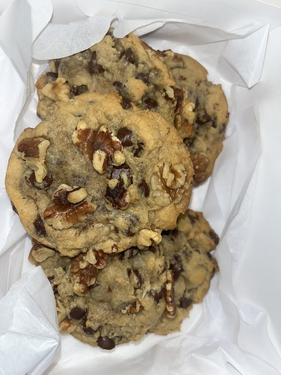 FromScratchDet's tweet photo. @hillharper I’m sure you love cookies, check me out in instagram for all things sweet! https://t.co/eevbfQvk8n