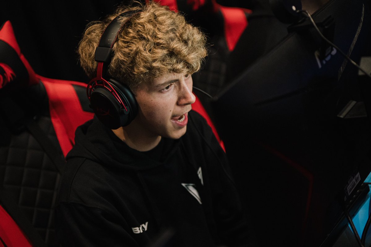 CODZA Intel tweet media