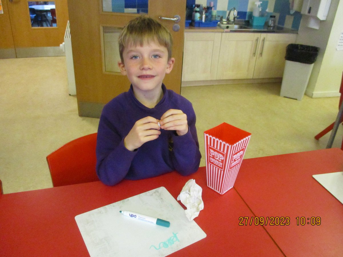longniddryps's tweet photo. Playing the popcorn game & against the clock are just some ways P3 used to learn this week's spelling. #confidentindividuals #activeliteracy #spellingfun https://t.co/vz4JlxqorN