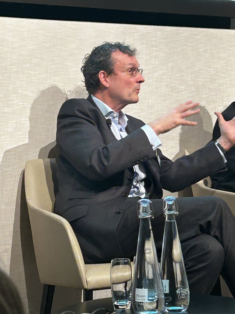 Up next, “Digital Transformation: the future of payments”. We hear how public-private partnership could be the key to smoothing identity check requirements and driving digital finance. (1/2) #PaymentsOnTheCusp