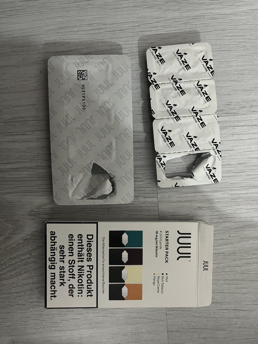 JUUL POD SATIS

juulumu kaybettiğim için satıyorum 7 adet pod var bi mentollüyü sadece denedim geri koydum.

800tl