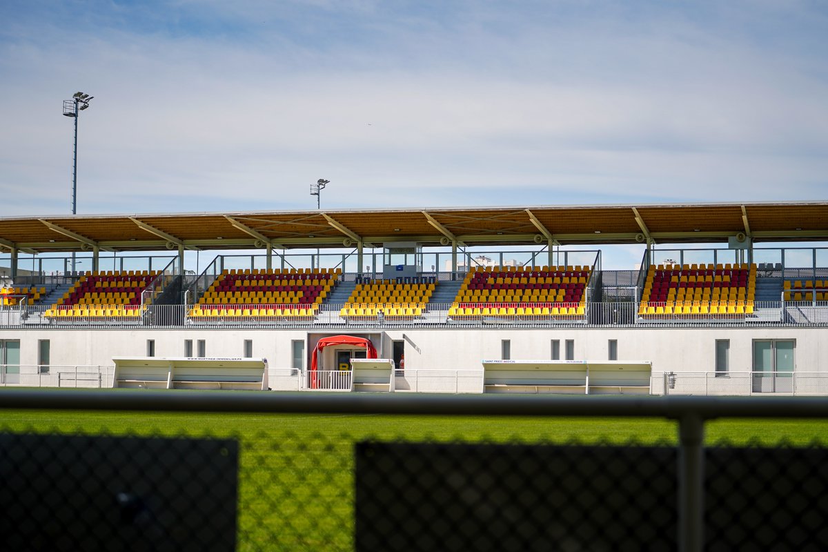 assaintpriest's tweet photo. ASSP-OL | 🕰 H-2
Le stade Jacques Joly est prêt pour vous accueillir ce choc face à l’OL ! ⚽️
On vous attend nombreux coup d’envoi dans 2h !⏳
~ #Saison𝗔𝗦𝗦𝗣 | #N3| #𝗔𝗦𝗦𝗣 | #ASSPOL https://t.co/hKGHI3itKP