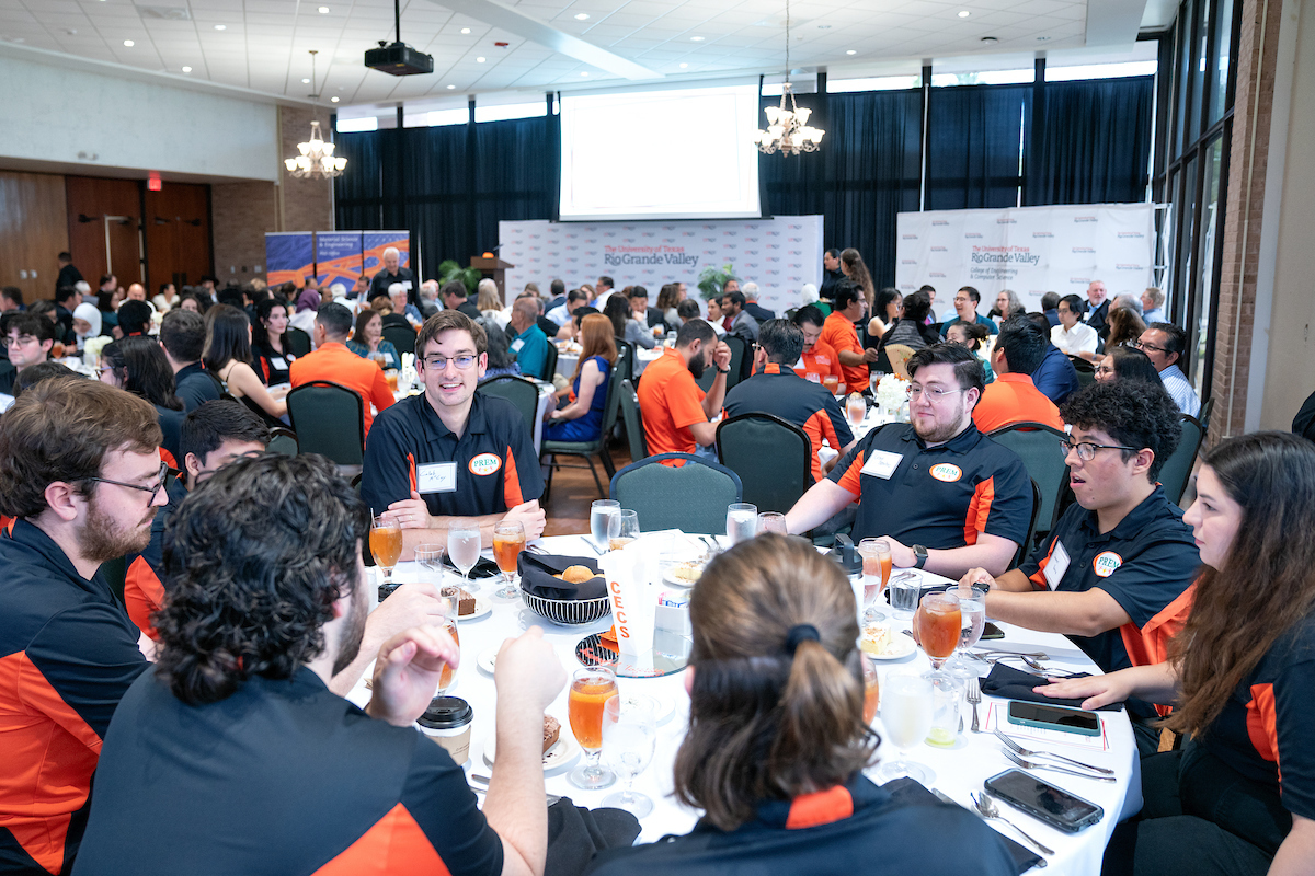 UTRGVNewsroom's tweet photo. The UTRGV College of Engineering and Computer Science launched its first Ph.D. program in Materials Science and Engineering at an inaugural reception held Sept. 17.

Read more: https://t.co/PgqZVp9AQw https://t.co/dqGd4bjcaL