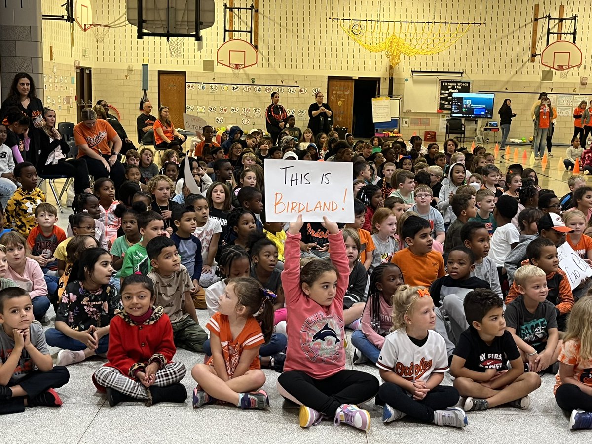 Robin Busick tweet media