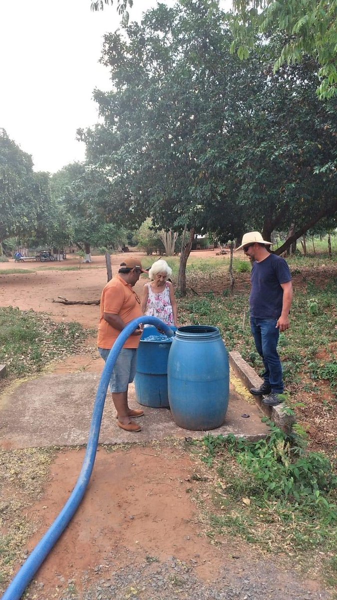 concepciongober's tweet photo. "Basta una gota de agua, una simple gota de agua para albergar esperanzas de vida."

▪️Agradecimientos al Gobierno del Paraguay, en la persona del Presidente Santiago Peña, al Ministro de la Secretaría de Emergencia Nacional Cnel.(SR) Arsenio Zárate, Cnel.(SR) Roberto Rodríguez. https://t.co/0PafACUH7Y