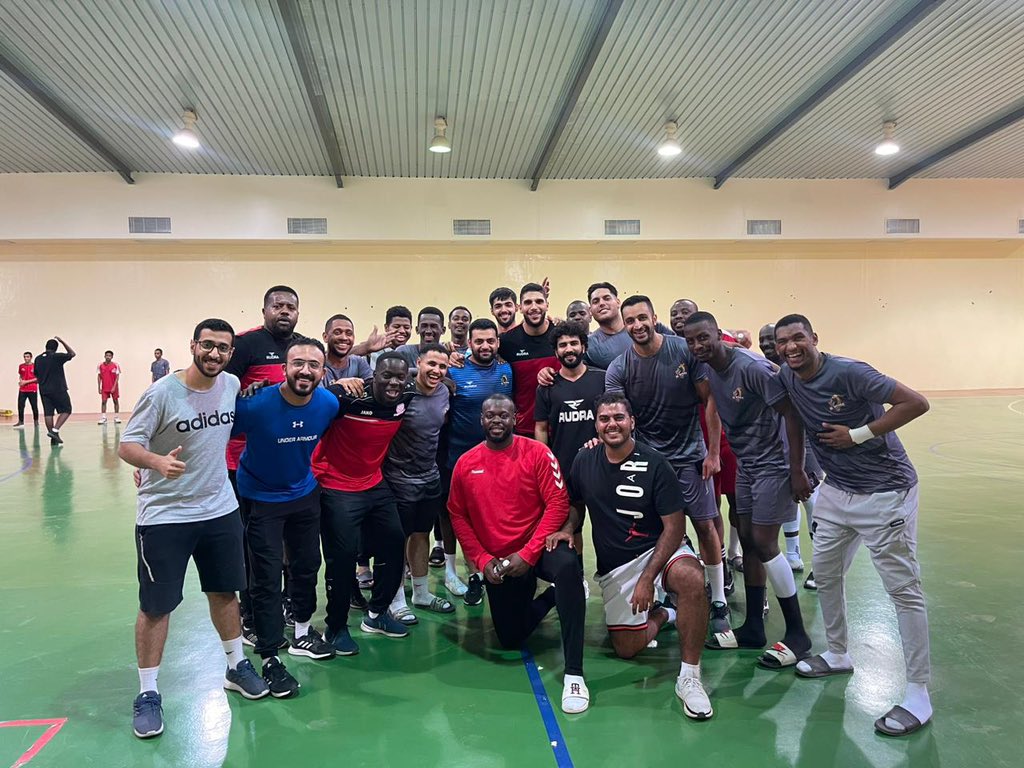 PT_Ahmed34's tweet photo. ONE TEAM ONE FAMILY ❤️🤍

@alwehdaclub1 https://t.co/2v1ZvCpGDD