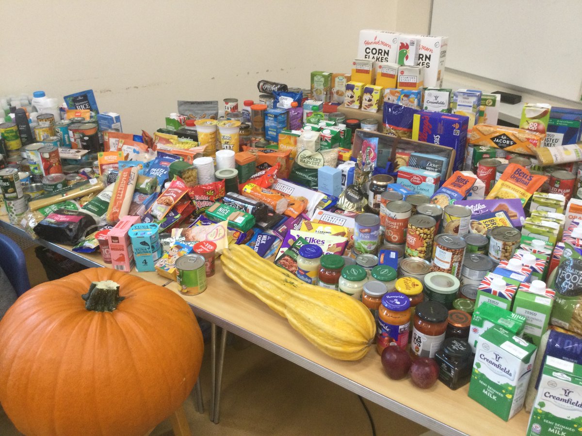 woodstonecps's tweet photo. We would like to say a huge THANK YOU to our fantastically generous children, parents and staff for another brilliant Harvest Appeal this year. We will be donating all this food to Coalville Foodbank to help those in need. Thank you all! https://t.co/vSauSwNC7C