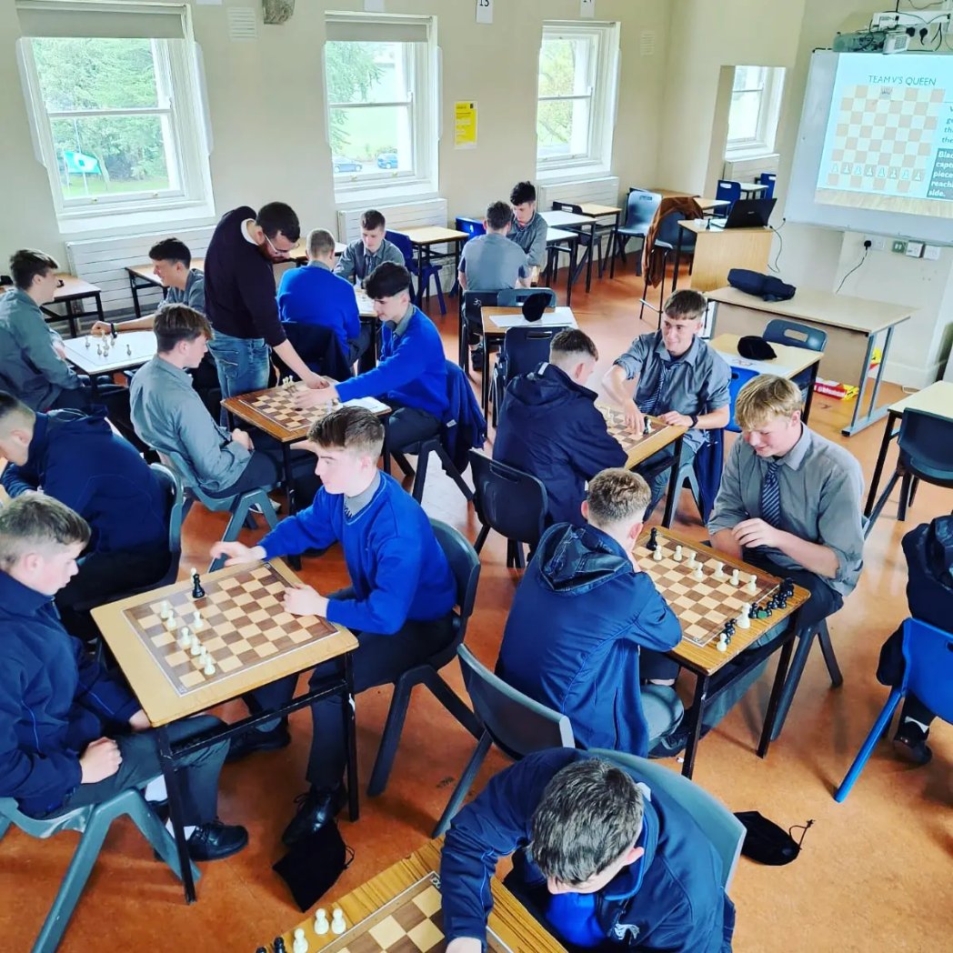 Knockbeg College tweet media