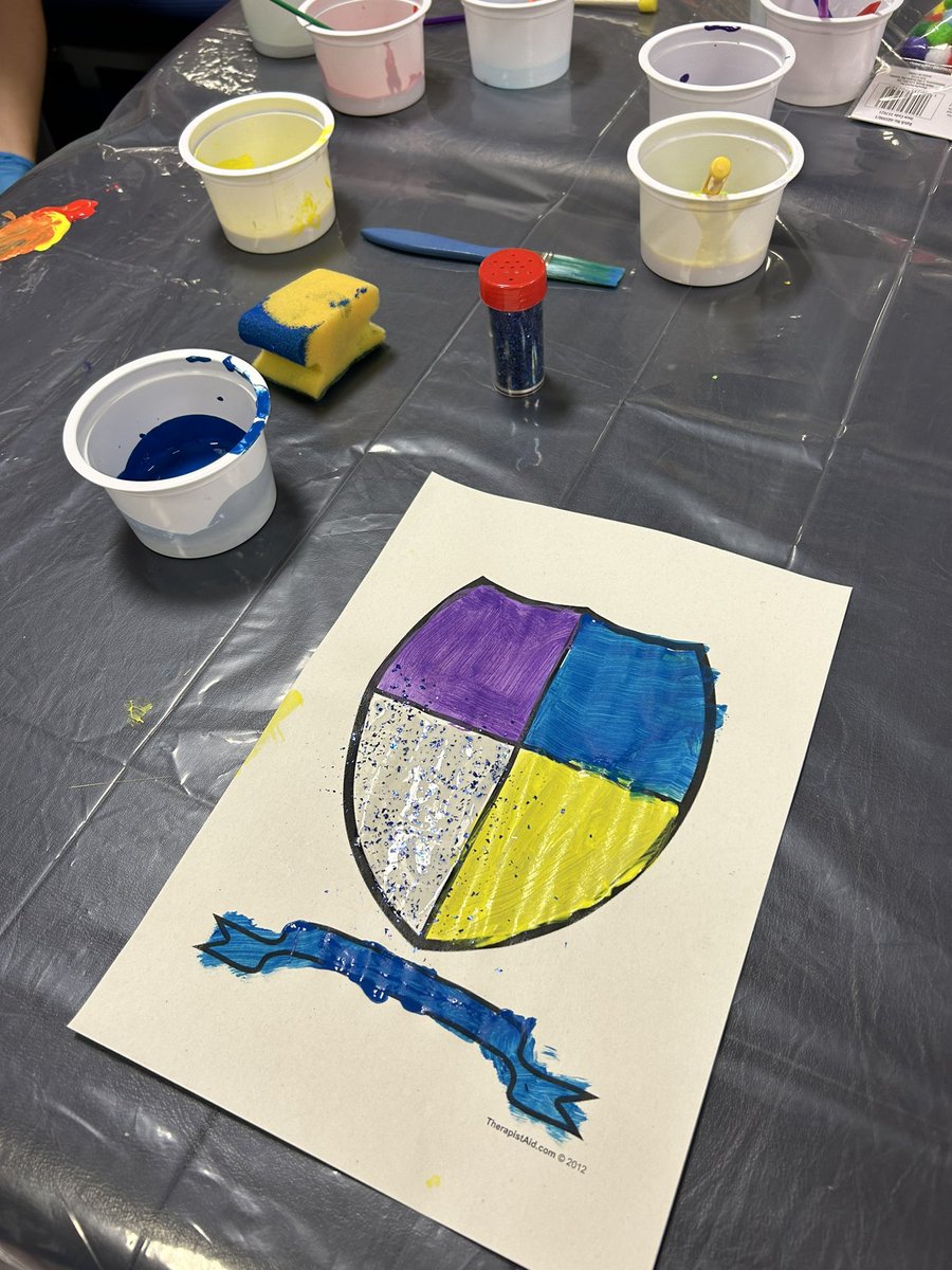 Our OT and Physio students completed an arts/crafts group with some patients today! Excellent work guys! The patients loved it 💙💚 #stroketherapy
