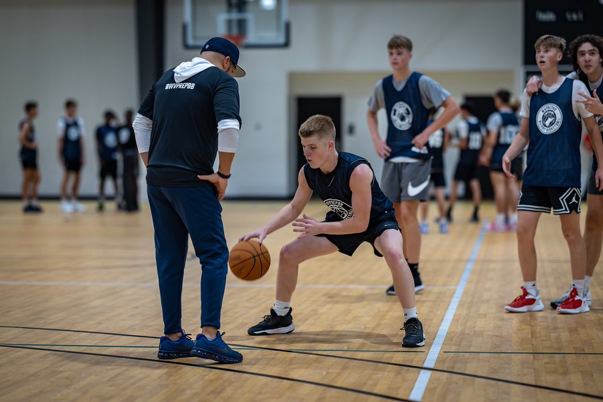 Thank you <a href="/wvprepbb/">WV Prep Basketball</a> for the great event!! Loved competing among the best. Excited for this upcoming season! <a href="/KevinMoses38/">Kevin Moses LLC</a> @WVBlueChipHoops <a href="/WHS_Hoops/">Williamstown Basketball</a> <a href="/OllyReedSports/">Olly Reed Sports LLC</a> <a href="/WvReignHoops/">BIG SHOTS West Virginia Reign Elite</a> <a href="/304ESC/">nash- AAU</a>