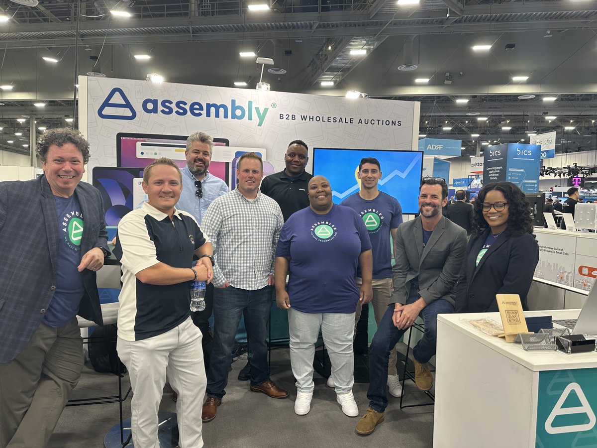 oneassembly's tweet image. Day 1 of MWC was amazing -- non-stop discussions, meetings and demos, and we&apos;re excited to see what new opportunities Day 2 will bring! If you&apos;re nearby, come visit us at Booth 1161📍 hubs.li/Q023yJW10
#MWCLV #MobileInnovation