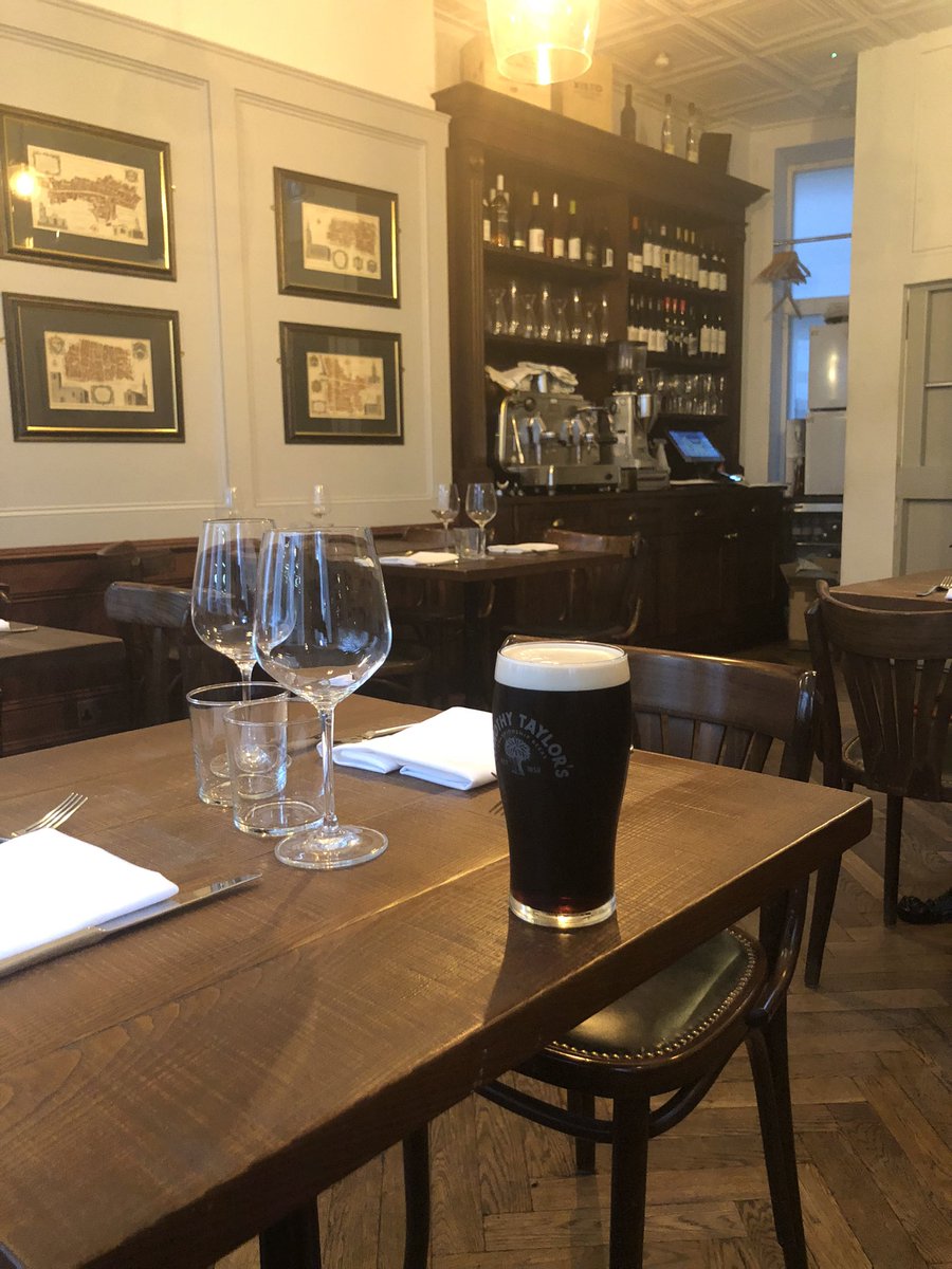 Pints on the Tube tweet media