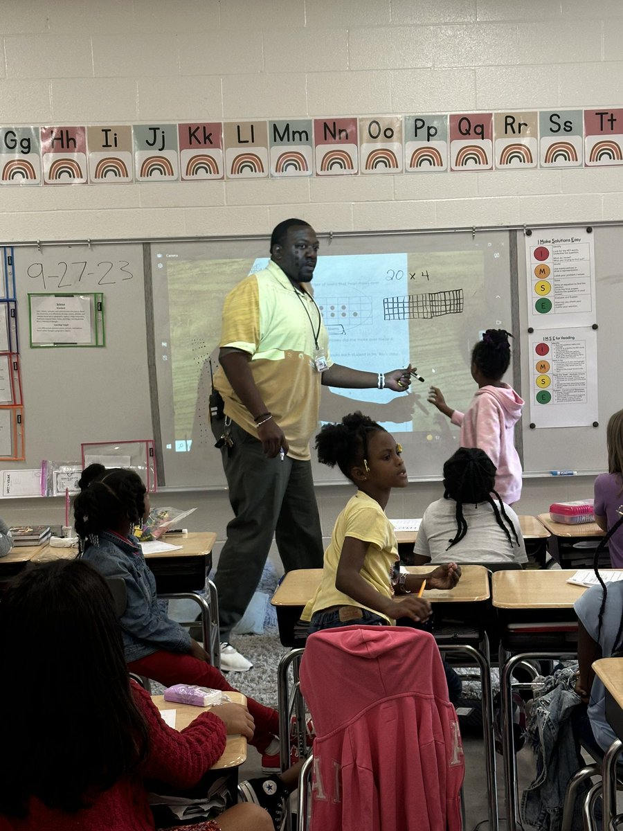 ProfessorC_RARE's tweet photo. I’m not in my office-I’m in classrooms. They are my work. Rich discussion, modeling with mathematics, using manipulative to go from concrete to abstract and back again #winningforkids https://t.co/Orl4nwPzrp