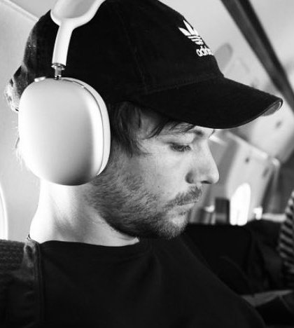 Fede_ProudOfLou's tweet photo. Lui è di una bellezza che sinceramente non ce n'è per nessuno. https://t.co/Xd7iEIg01v
