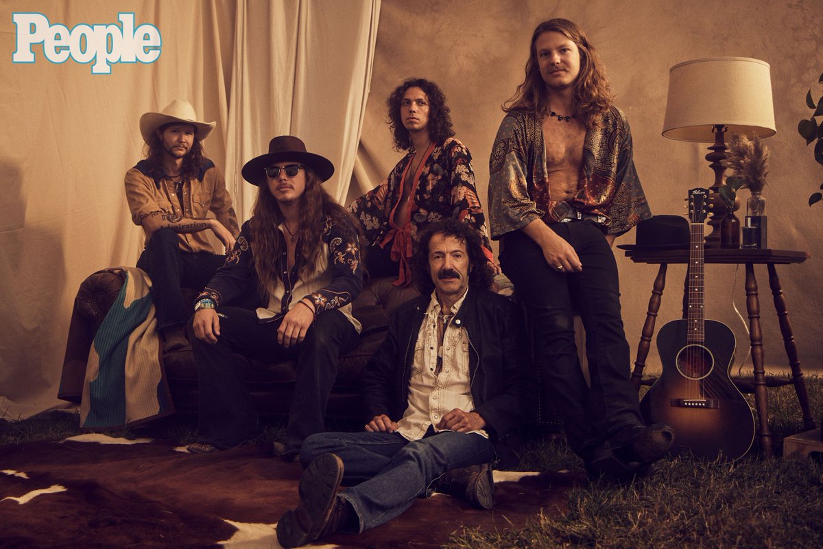 Thanks <a href="/people/">People</a> for including us in the  @pilgrimagefestival gallery! Photo: <a href="/katiekauss/">Katie Kauss</a> at <a href="/stetsonusa/">Stetson</a> set. people.com/pilgrimage-202… @stetsonfragrances  #pilgrimage #pilgrimagefestival #hippiesandcowboys #makethepilgrimage #stetsonfragrances #stetsonUSA #BeYourOwnLegend #rockband