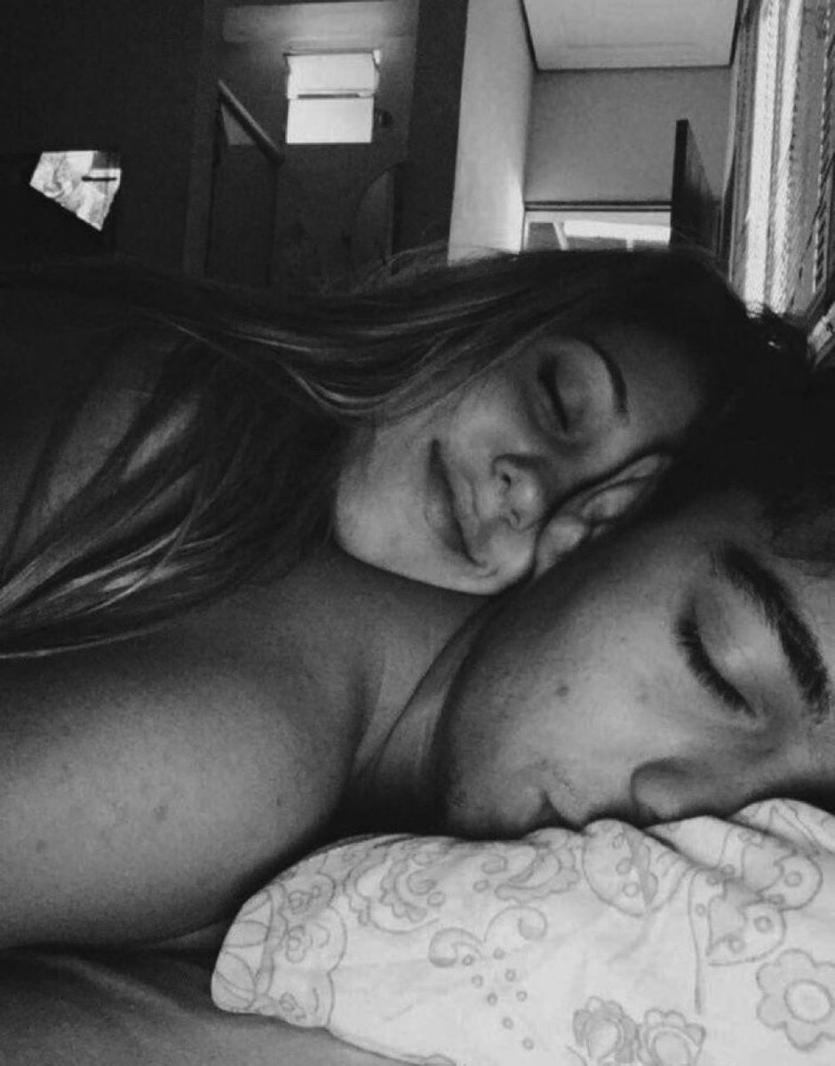 CouplesNotez's tweet photo. Mood https://t.co/Cm4dMHBjE7
