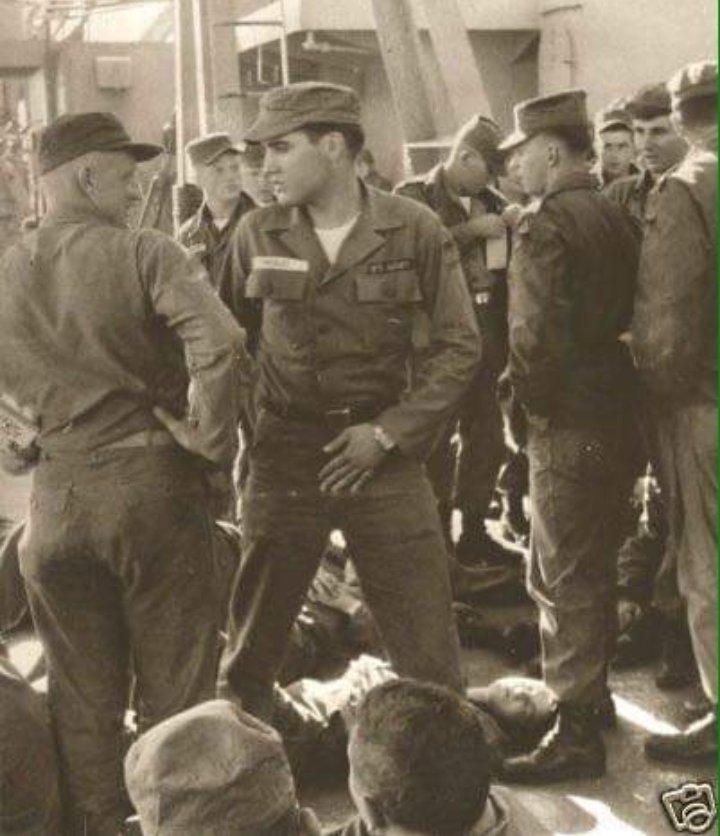 gginger069's tweet photo. September 1958
On The USS Randall
On Way To Germany
#ArmyElvis
#ElvisHistory https://t.co/OtMu7CFqEA