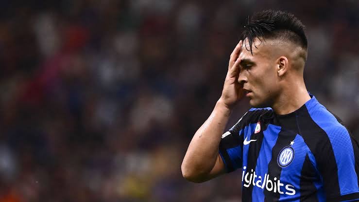 Berardi emang hobi banget ngegolin kalo lawan INTER. Akhirnya kekalahan pertama untuk INTER.

FT INTER 1 - 2 Sassuolo

Thuram ga klinis, ada 2 peluang mateng sebenernya. Lautaro juga. Pergantian bs bikin beda sbnrnya, sayang telat. Miki sepertinya lelah.

 Gimana menurut lo gess?