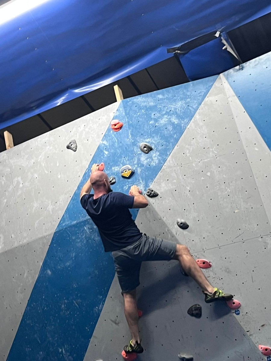 bantabiscuit's tweet photo. It's been a while @rockoverclimb https://t.co/iyezeUcNsB